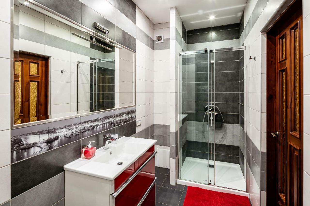 Bv Apartments Exquisite Lviv Exterior photo